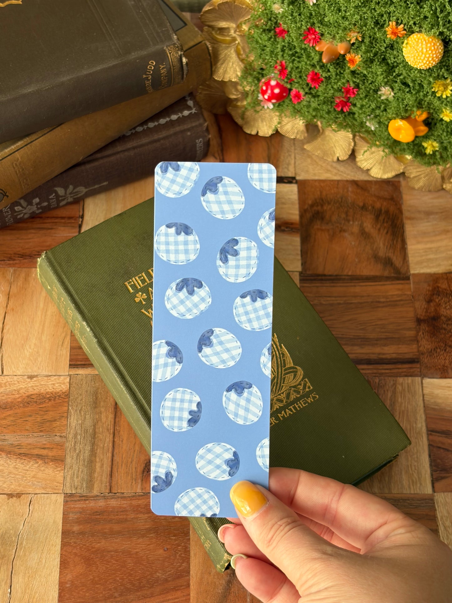 Blueberry Clusters Bookmark
